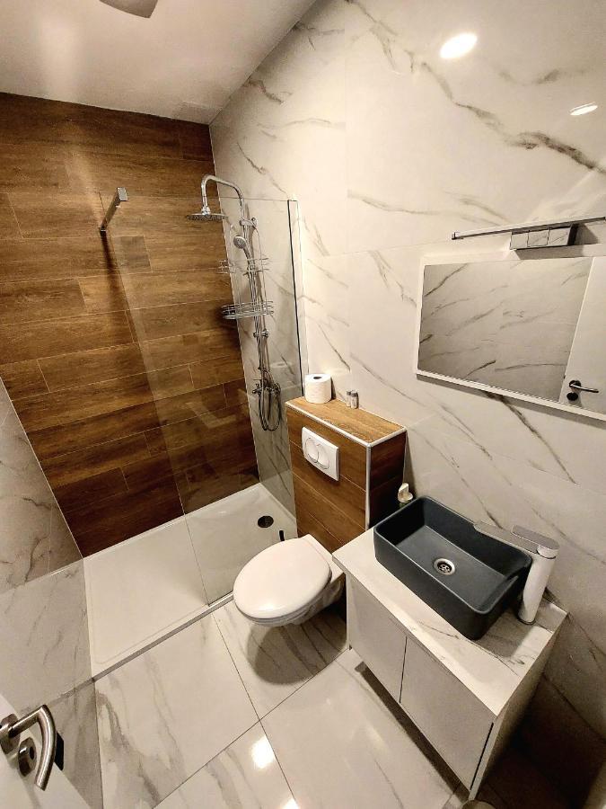 A8 B&B Zagreb Exteriör bild